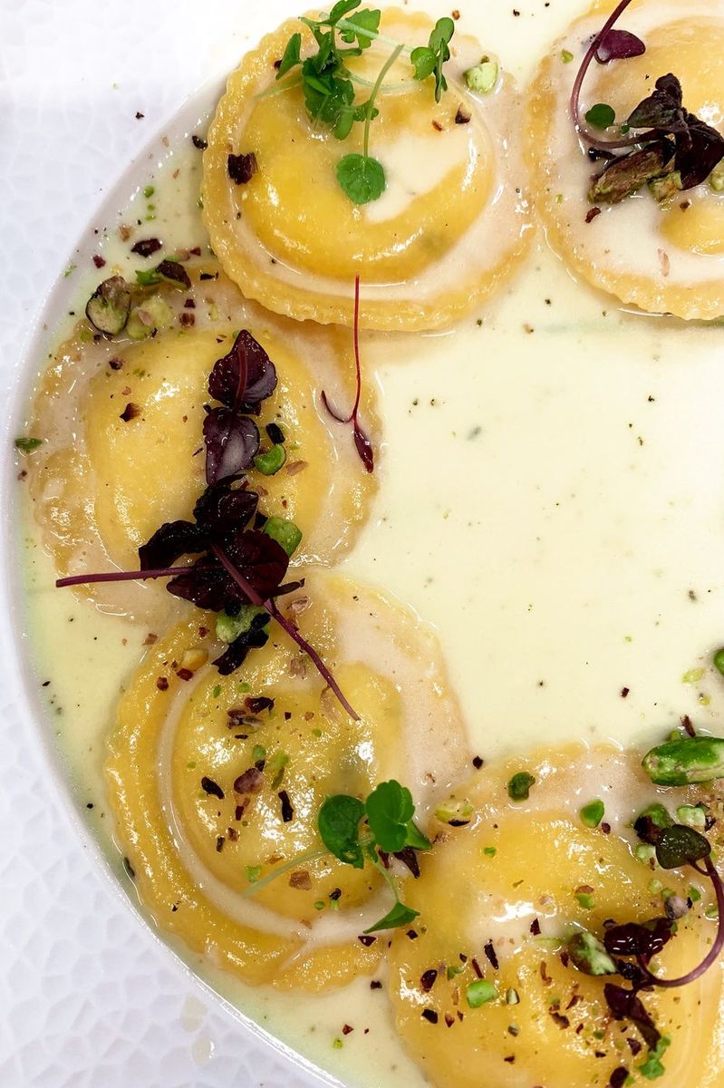 Gastronomie — raviolis crème et pistache